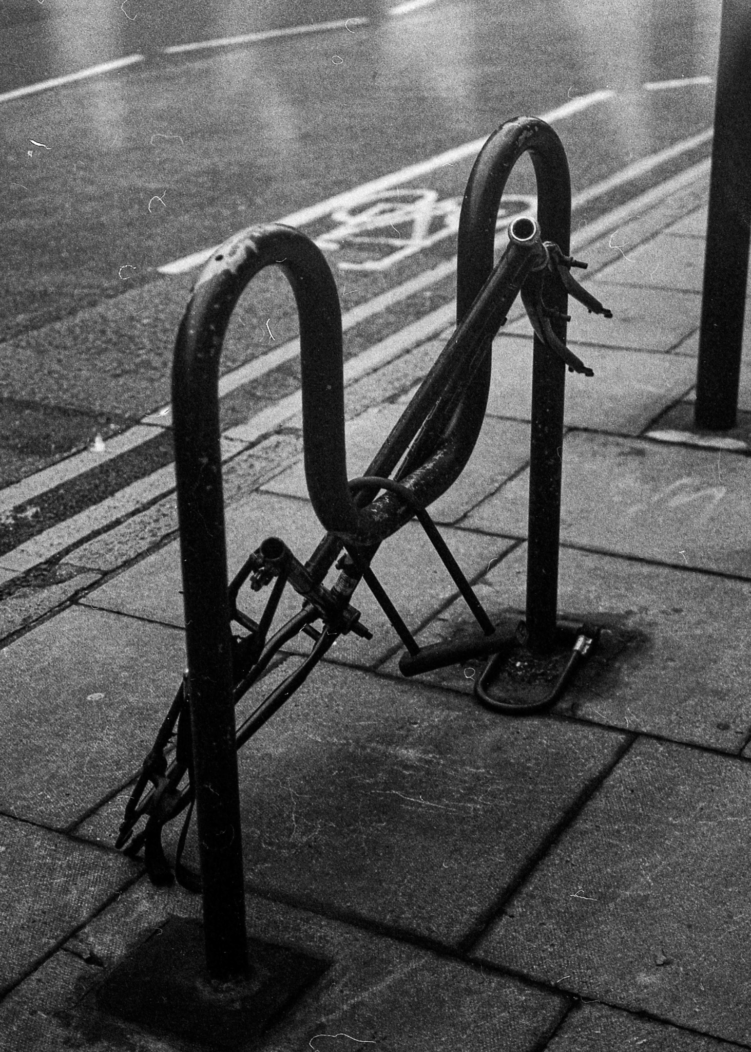 Broken_bike_london